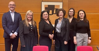 article-b78b898b-589a-4551-92be-bb26bd4ff850_0