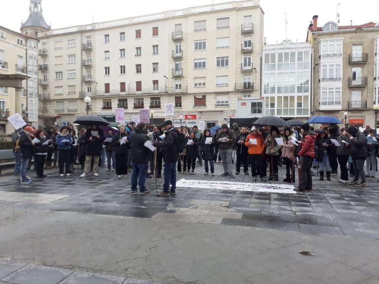 article-d8d841e6-cbad-4040-933f-59d53ddbd60b_0