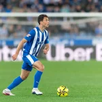 Ander Guevara en acción durante un partido con Alavés.