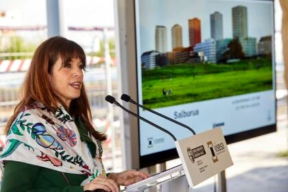 Presentación de obras de viviendas en Salburua, Vitoria-Gasteiz.