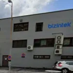Fachada del edificio de Bizintek Innova con aire acondicionado