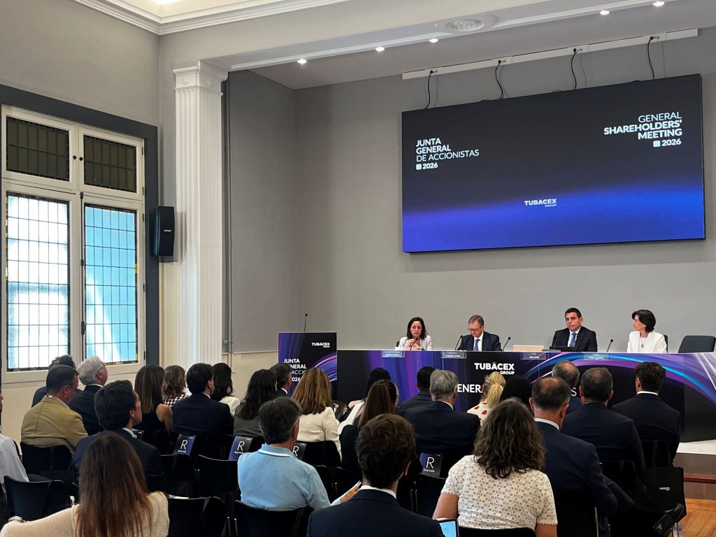 Reunión de la junta general de Tubacex en Bilbao