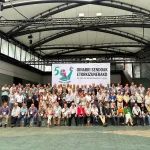 Grupo de 500 personas en el 50 aniversario del sindicato ELA en Eibar.